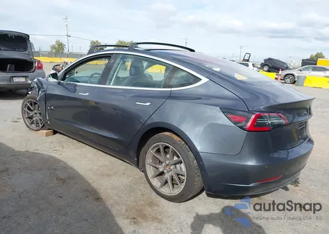 2018 Tesla Model 3 Long Range/Mid Range из США, поврежденный, VIN 5YJ3E1EAXJF021561